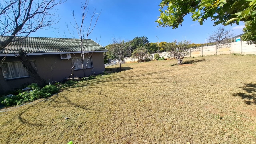 3 Bedroom Property for Sale in Protea Park North West